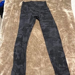Lululemon High Rise Align 25”